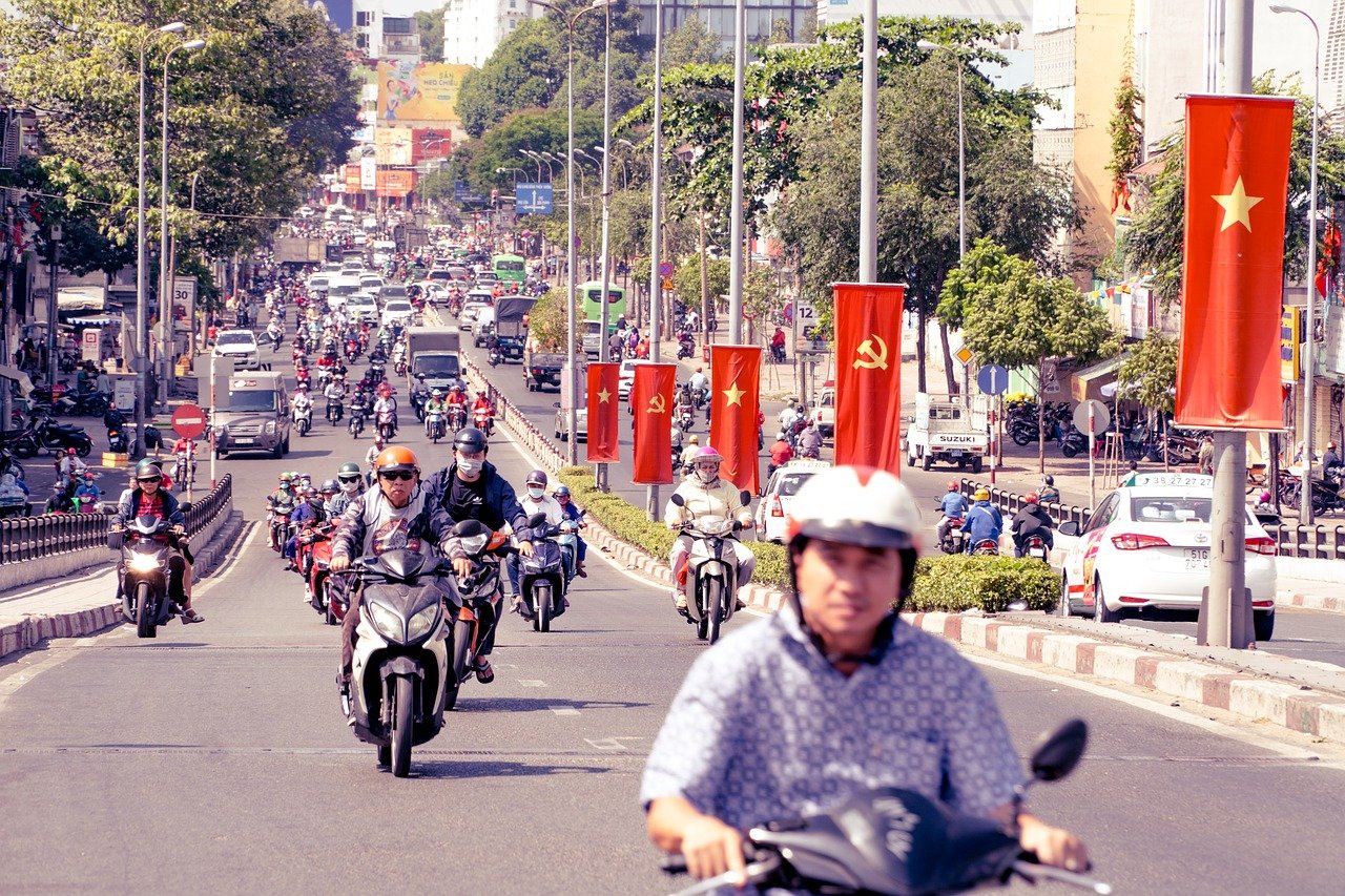 vietnam roller motoorad tour backpacker